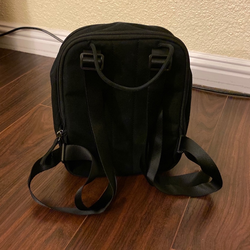 Nike Tanjun Mini Backpack - Picture 3 of 7